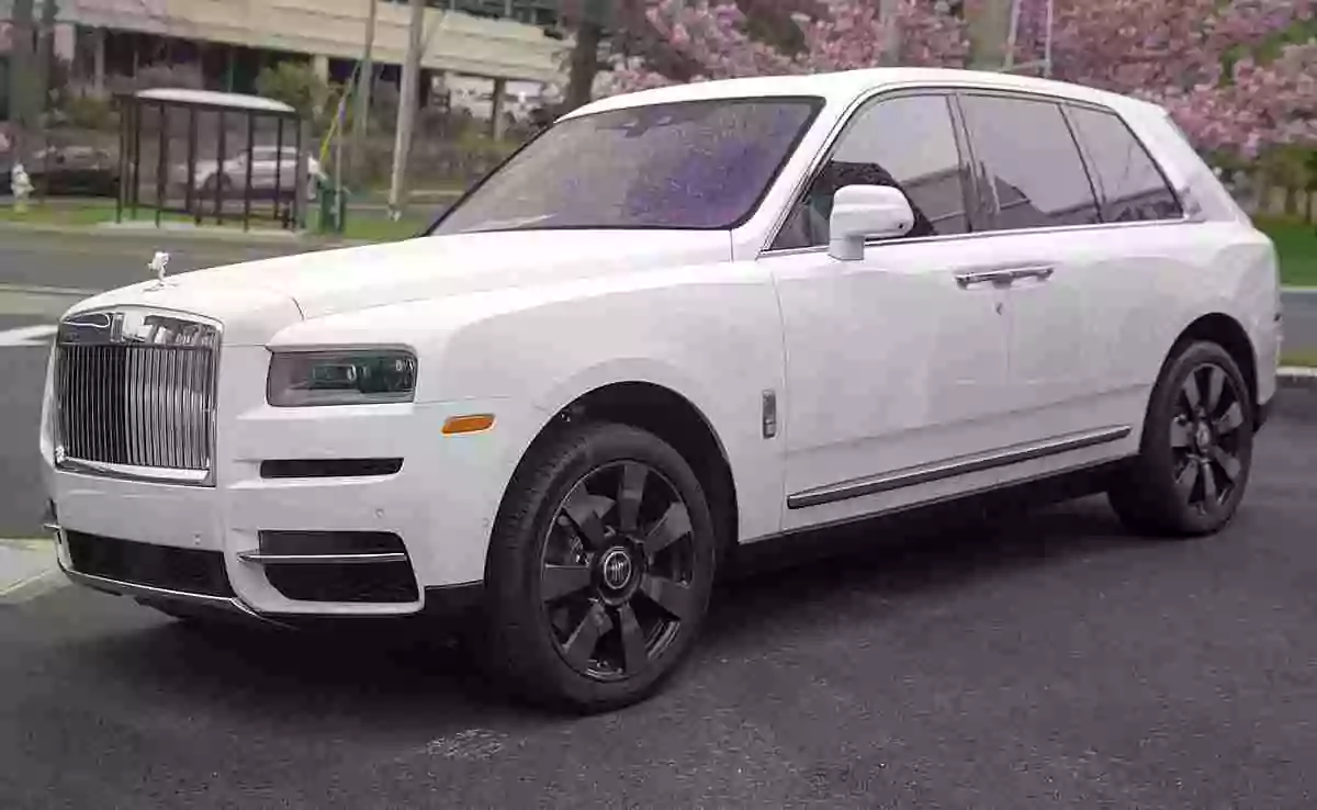 How To Rent A Rolls Royce Cullinan In Dubai